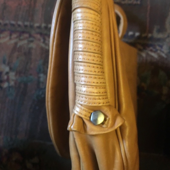 Host Pick: BUGGIANI Italian Leather Shoulder Handbag - $65 - Picture 9 of 10